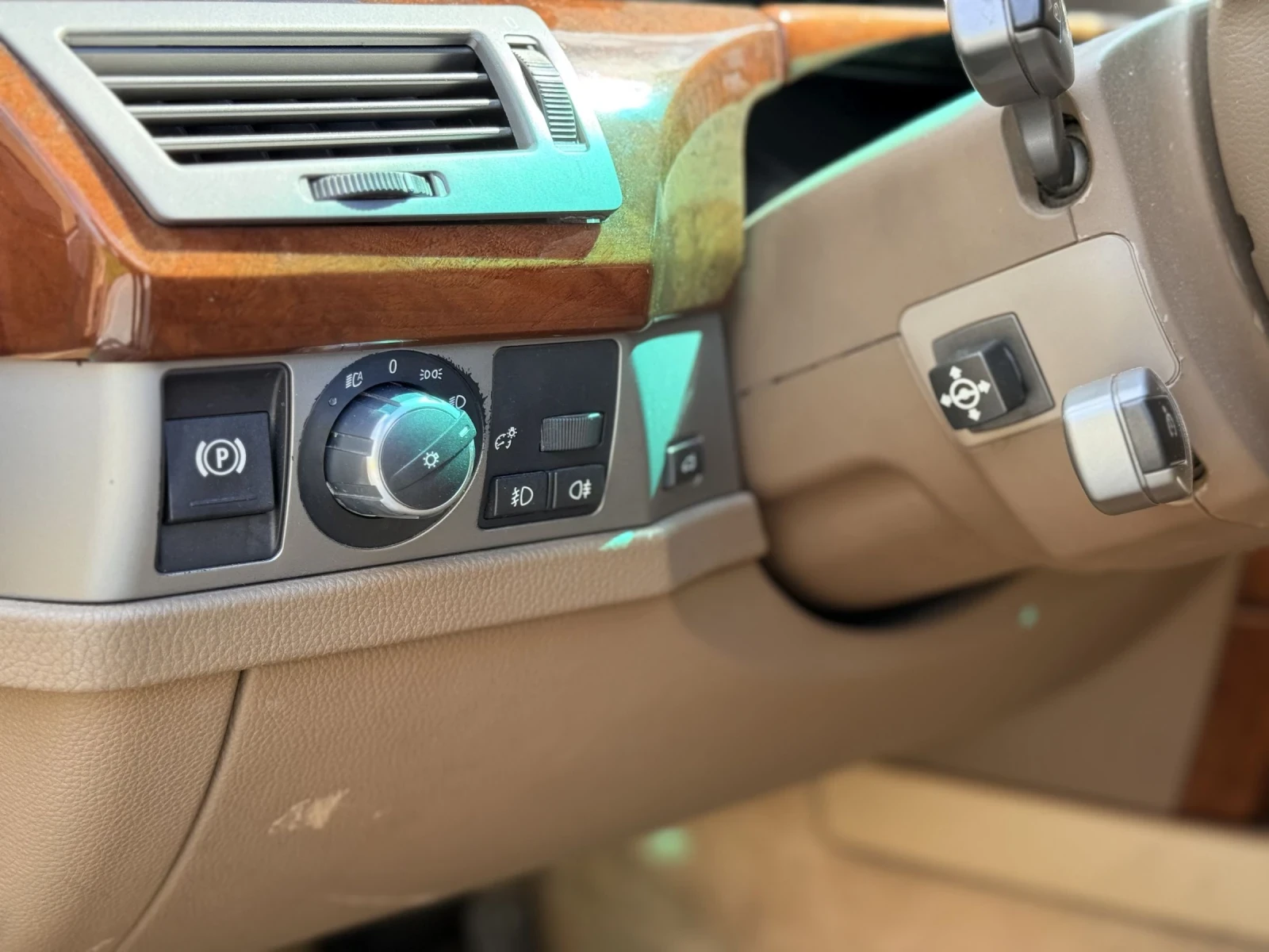 BMW 730 Шибедах* Вакум* Памет* Dynamic drive * NAVI, снимка 11 - Автомобили и джипове - 55165750