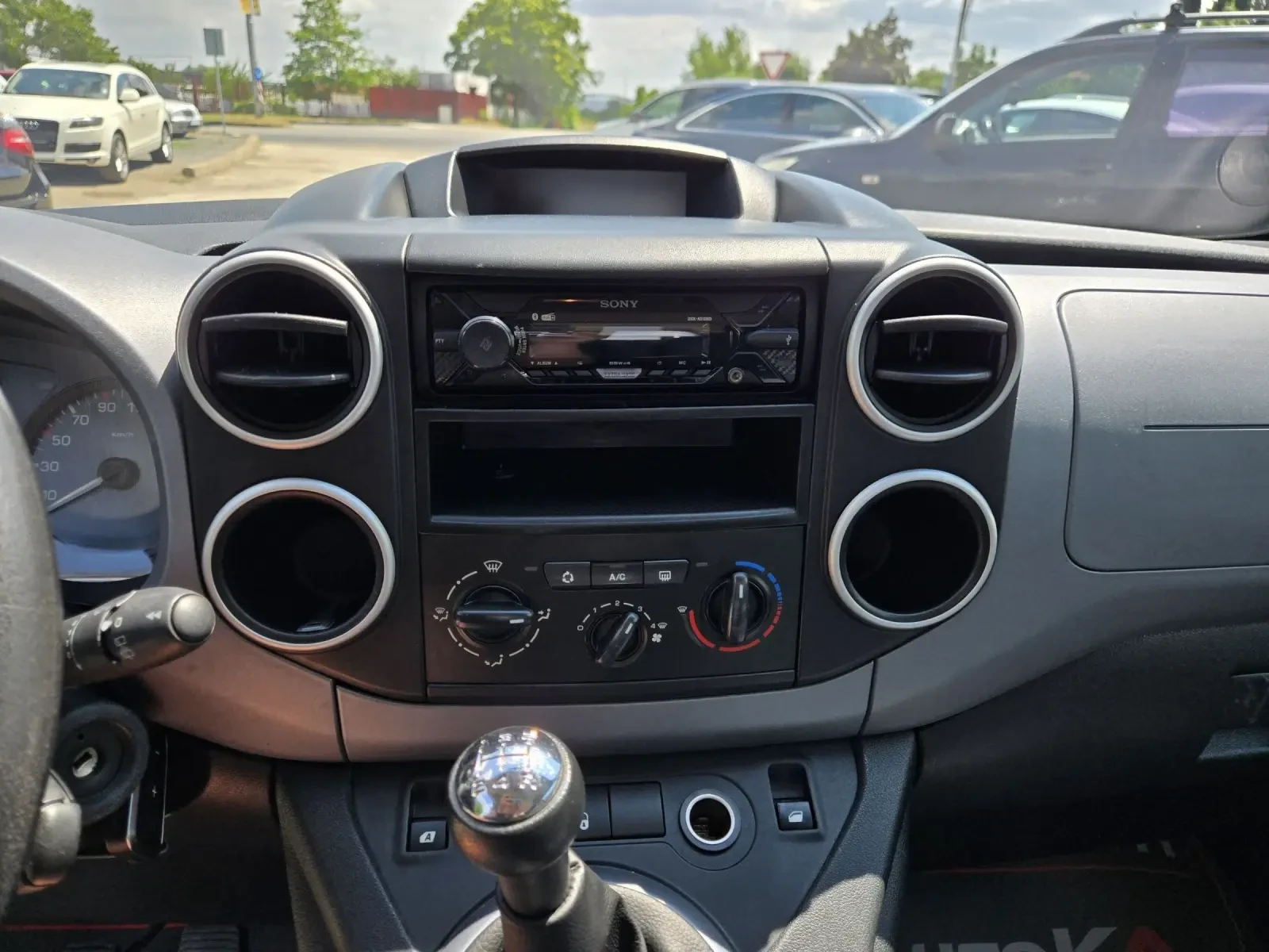 Citroen Berlingo 1.6i-109кс= ГАЗ= КЛИМАТИК= СТАРИЯ МОТОР= MULTISTAC, снимка 15 - Автомобили и джипове - 55174264