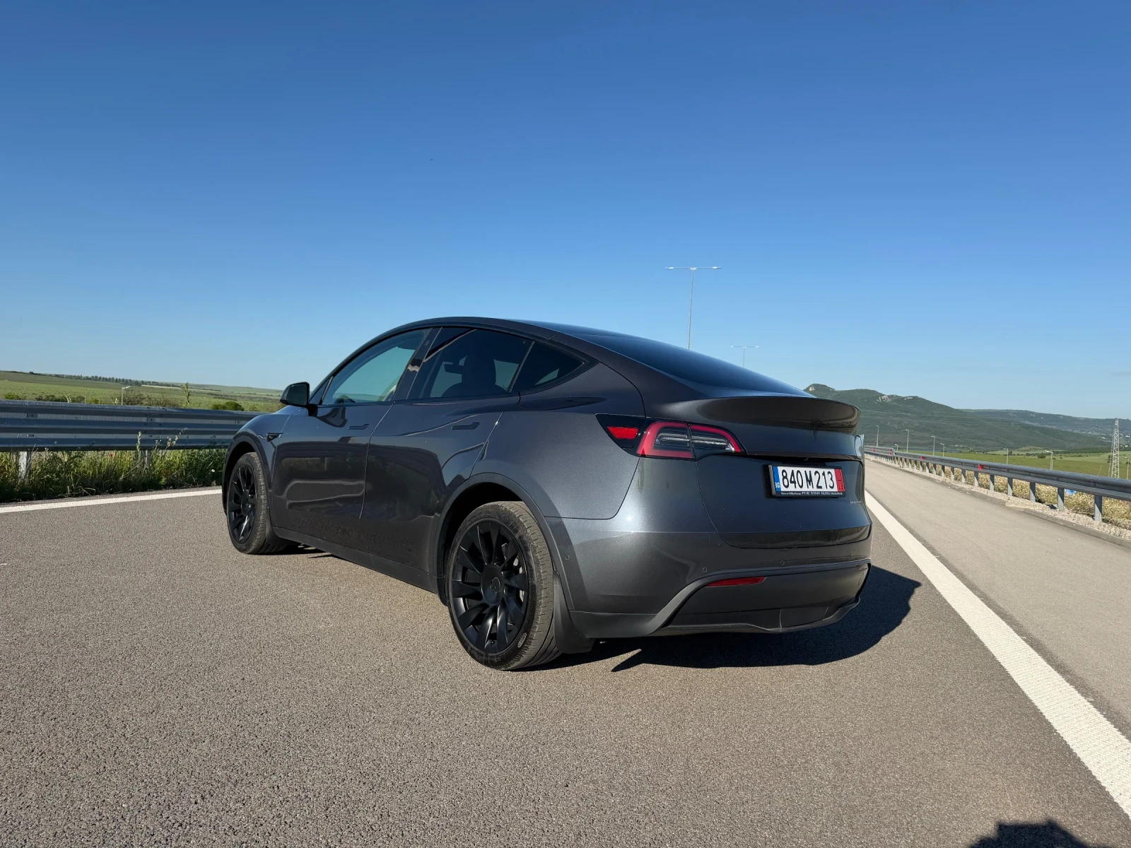 Tesla Model Y | Mobile.bg � ����������� 4