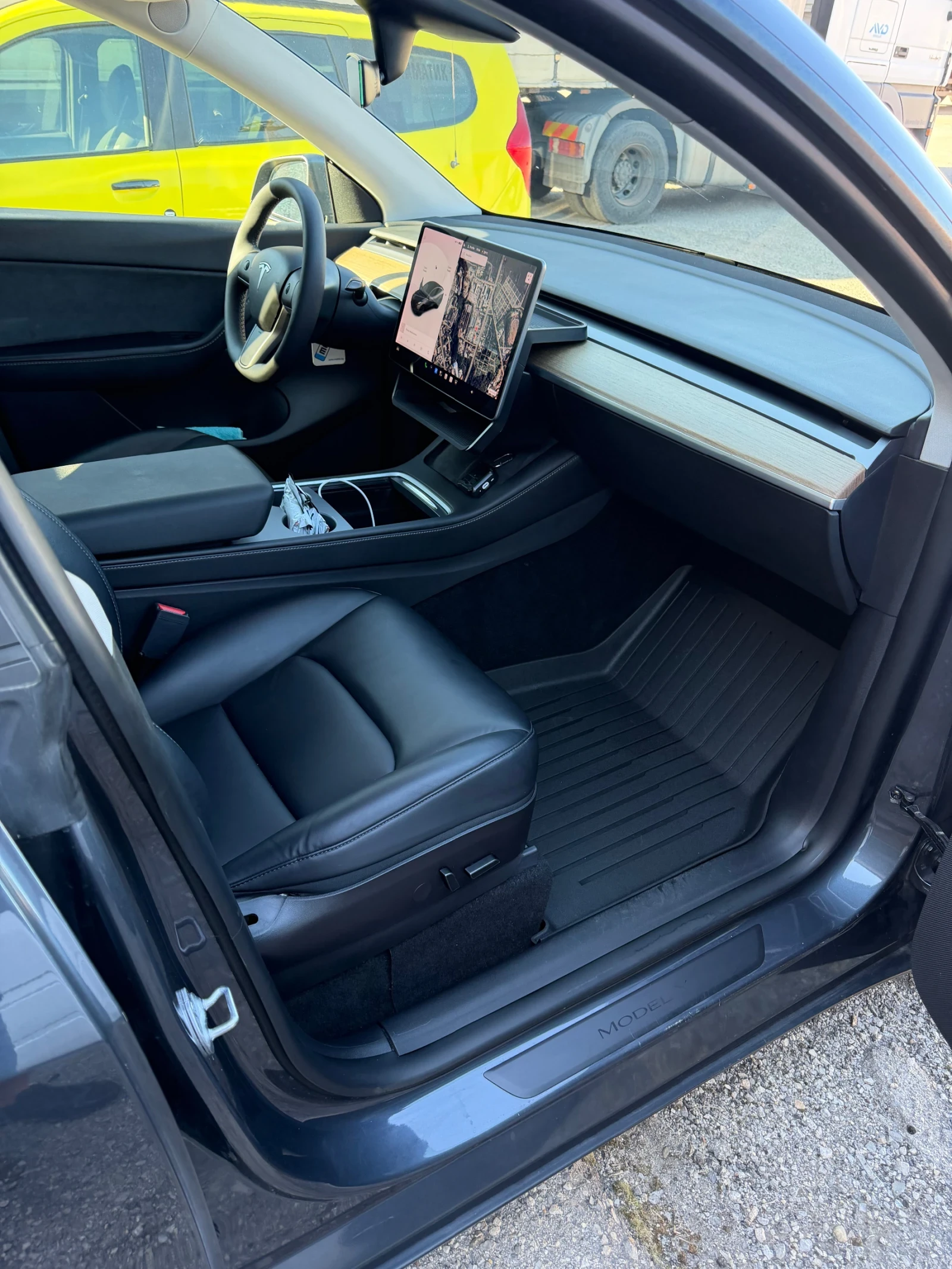 Tesla Model Y | Mobile.bg � ����������� 5