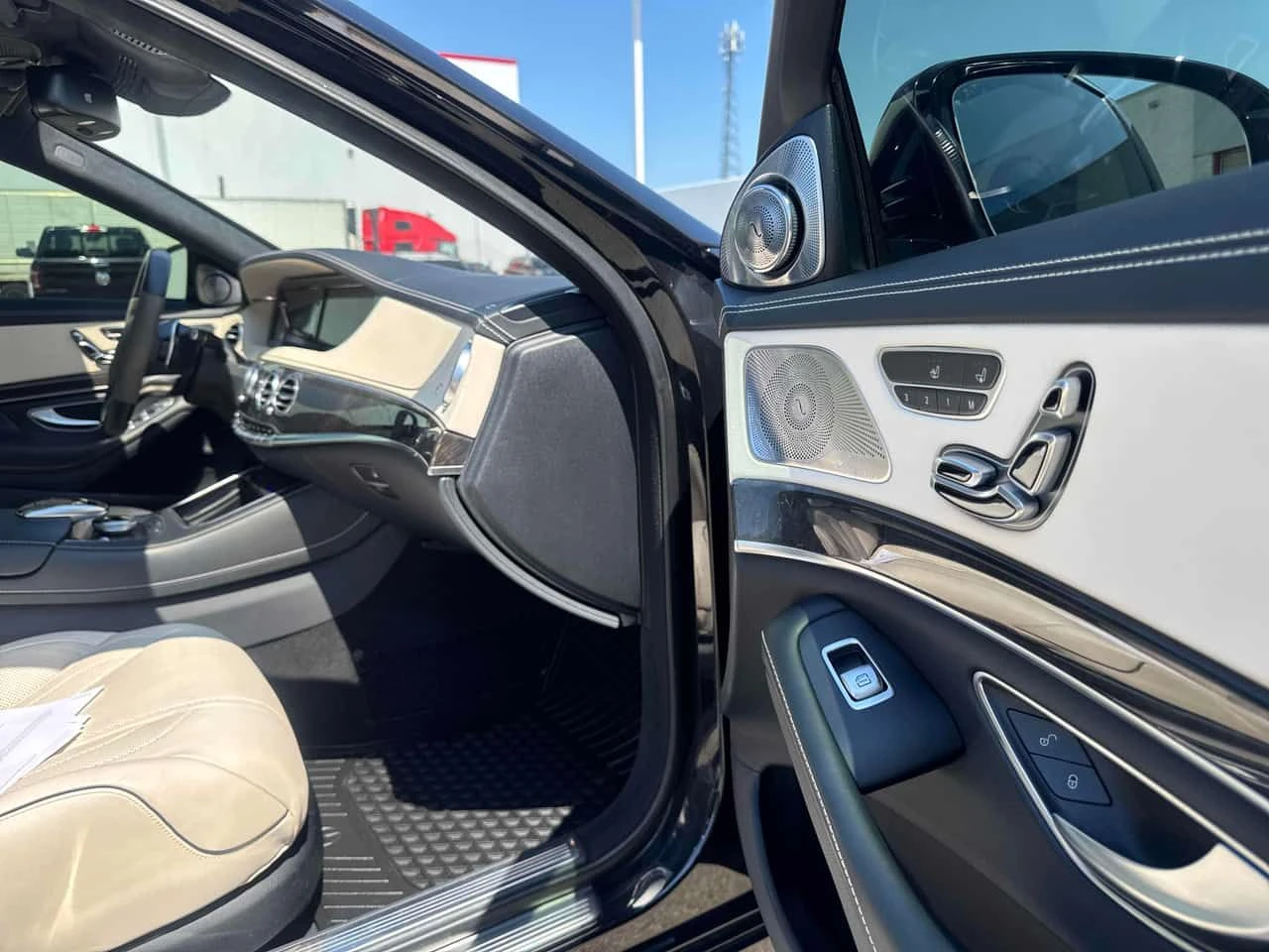 Mercedes-Benz S 63 AMG * CARFAX * �� ���������������� *  | Mobile.bg � ����������� 13