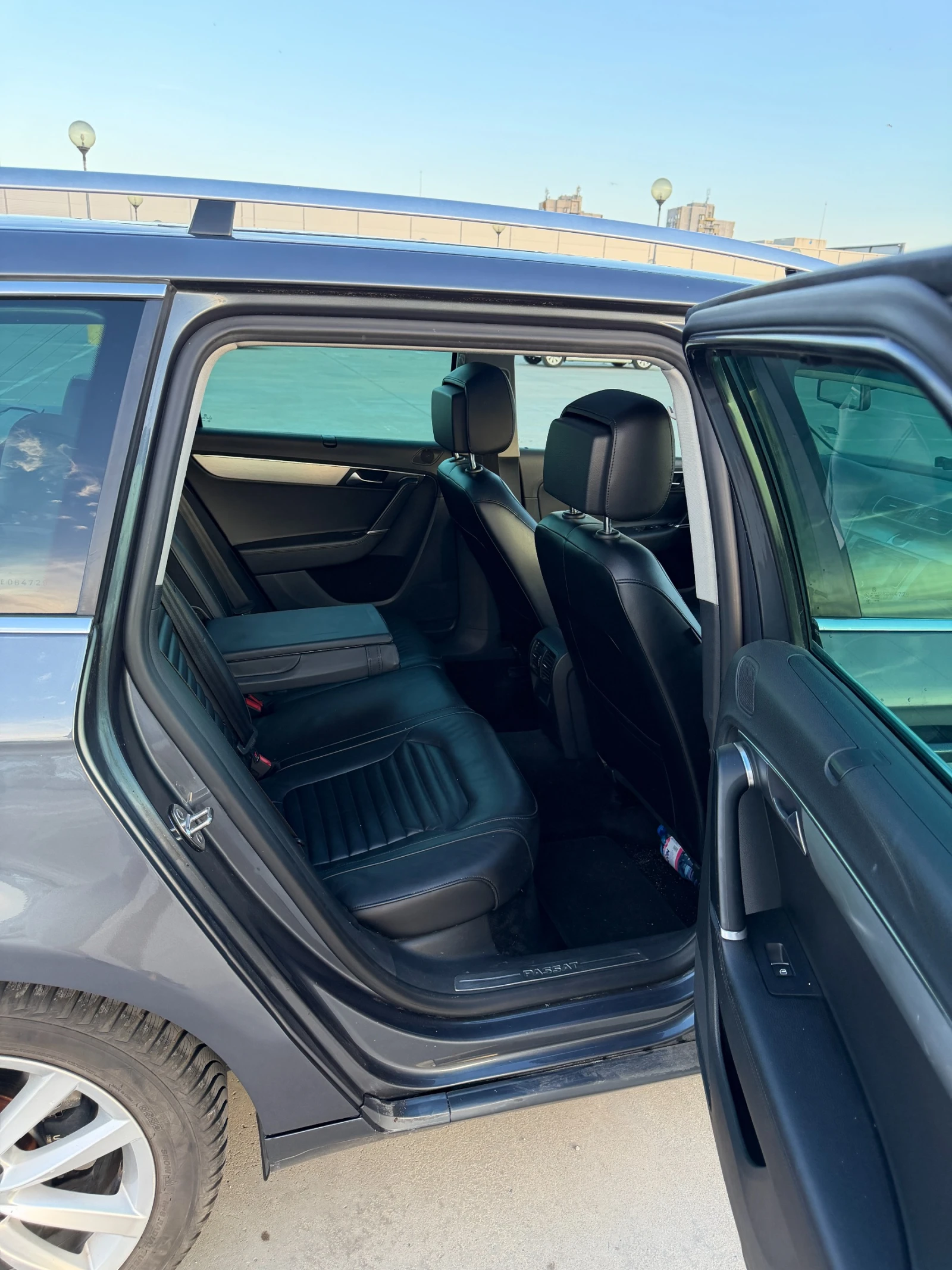 VW Passat 2.0 TDI, снимка 13 - Автомобили и джипове - 55645084