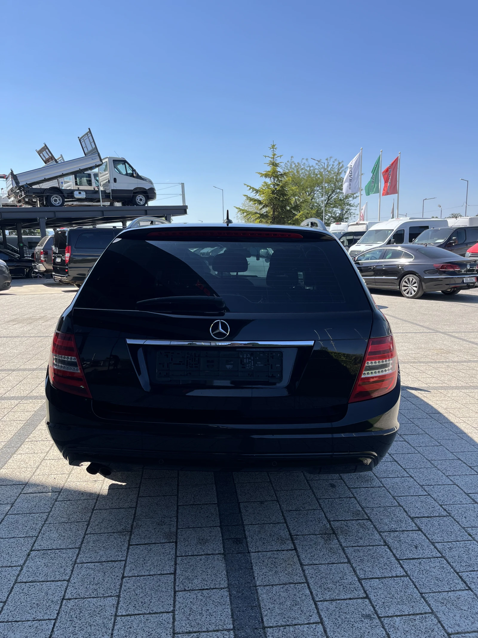 Mercedes-Benz C 220 Xenon / 2, 2d / Подгрев / 7G / Facelift, снимка 4 - Автомобили и джипове - 55978709