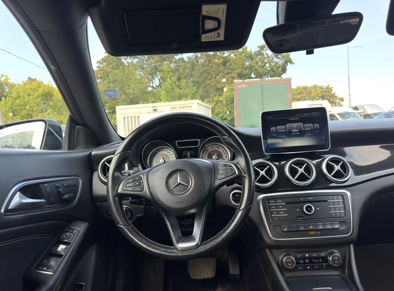 Mercedes-Benz CLA 250 AMG / 4 MATIC / DISTRONIC / PANORAMA / ������� | Mobile.bg � ����������� 11