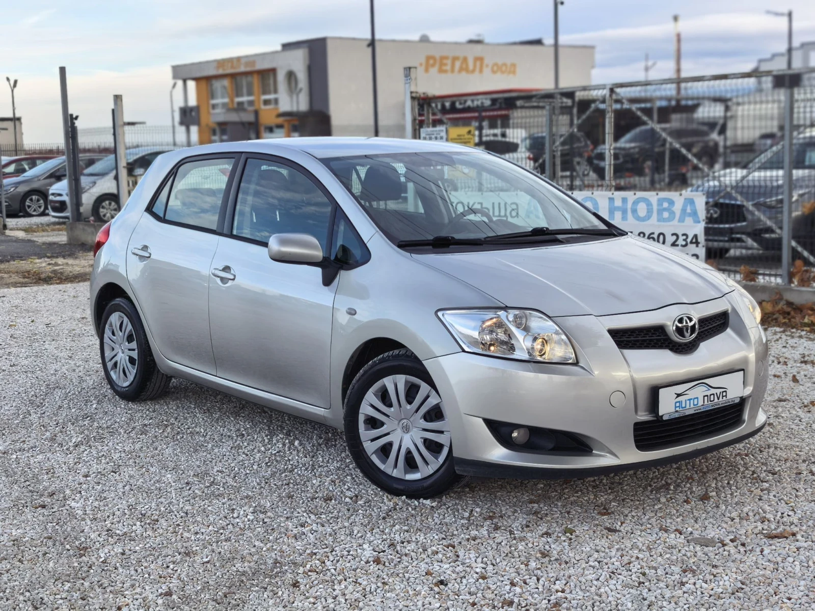 Toyota Auris 1.4 ������ 97 �.�. �������� ���������! ����  | Mobile.bg � ����������� 16