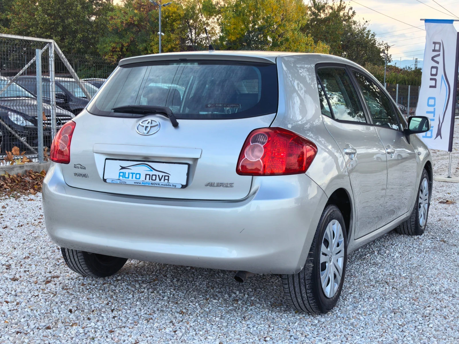 Toyota Auris 1.4 ������ 97 �.�. �������� ���������! ����  | Mobile.bg � ����������� 5