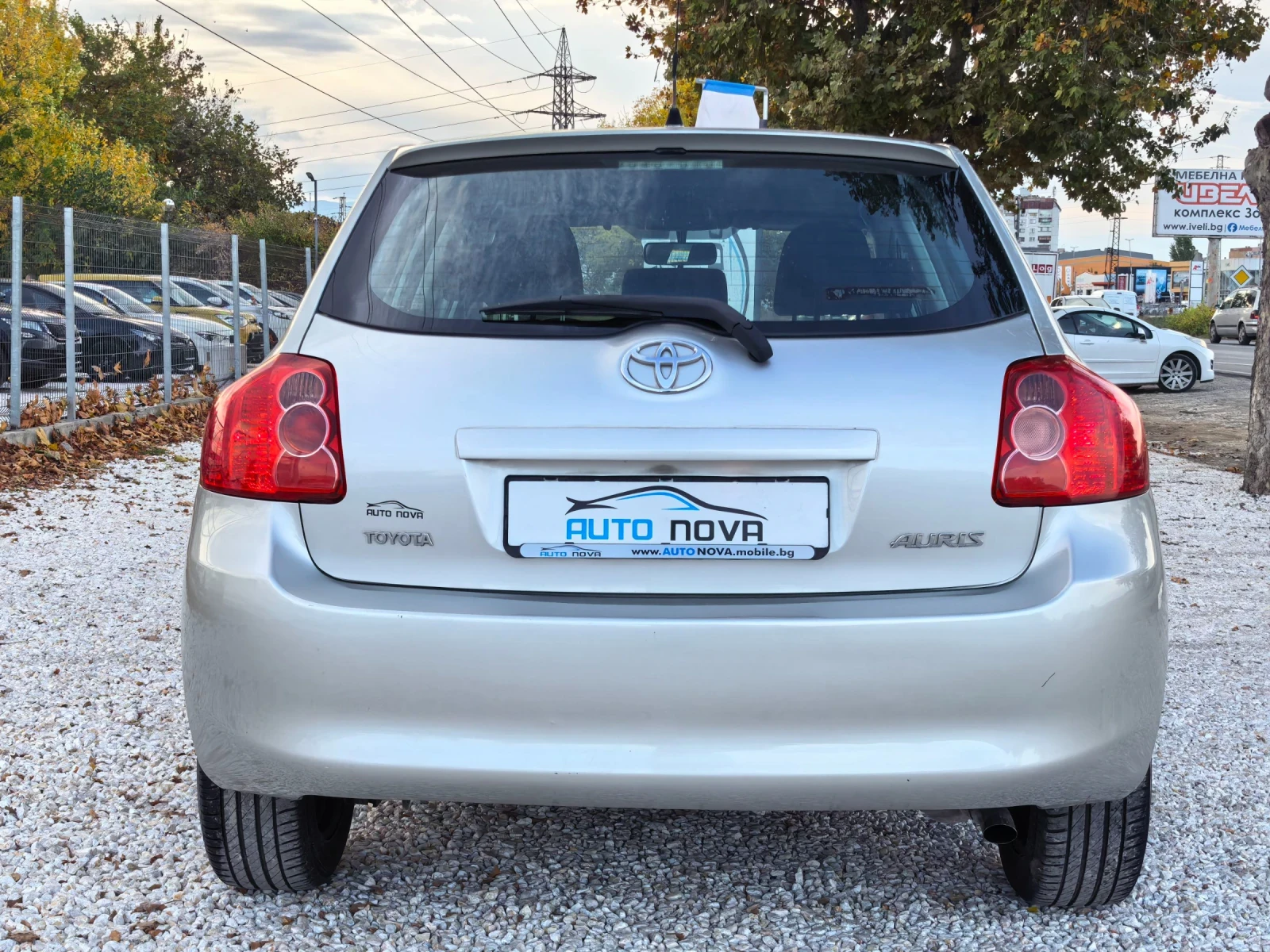 Toyota Auris 1.4 ������ 97 �.�. �������� ���������! ����  | Mobile.bg � ����������� 6