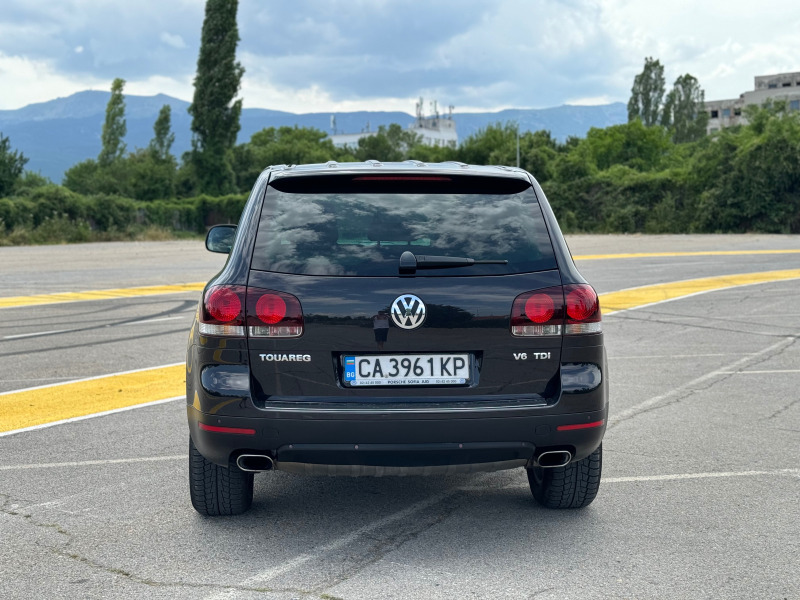 VW Touareg 3.0 TDI, снимка 5 - Автомобили и джипове - 46388292