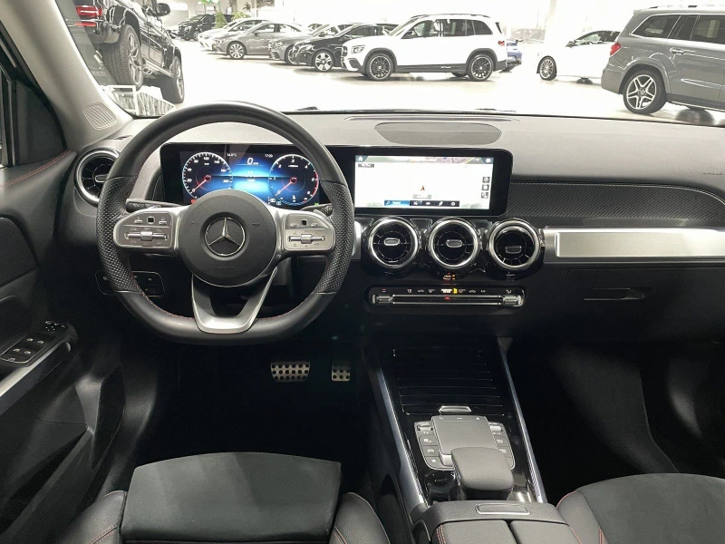 Mercedes-Benz GLB * 220* 4M* AMG* LED* , снимка 9 - Автомобили и джипове - 47450988