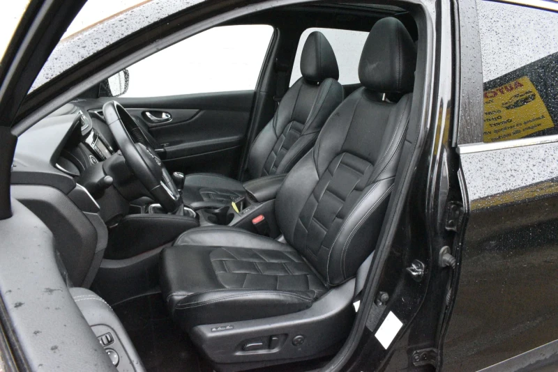 Nissan Qashqai 1.6 Tekna + , снимка 5 - Автомобили и джипове - 49514576