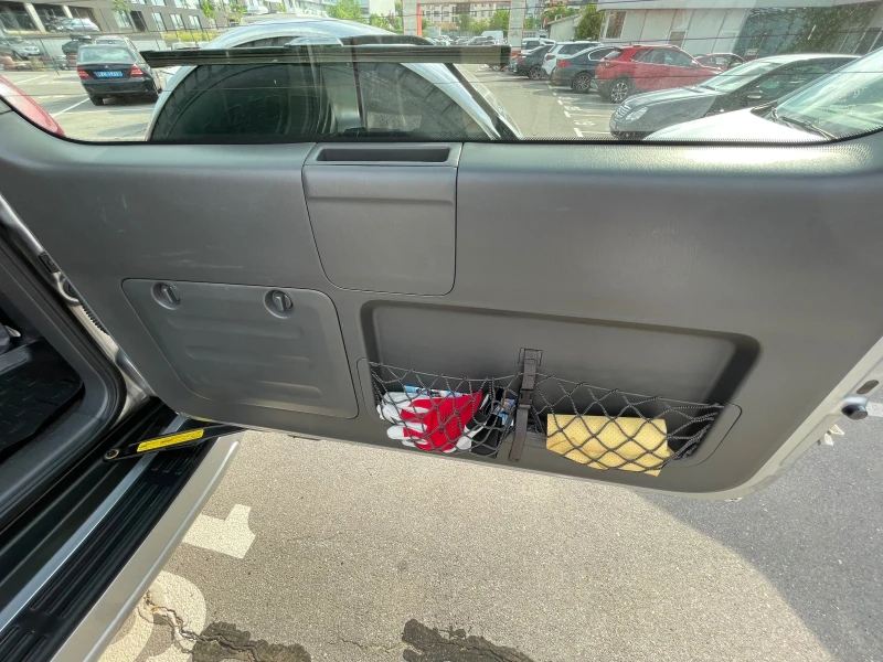 Toyota Land cruiser, снимка 15 - Автомобили и джипове - 51894823