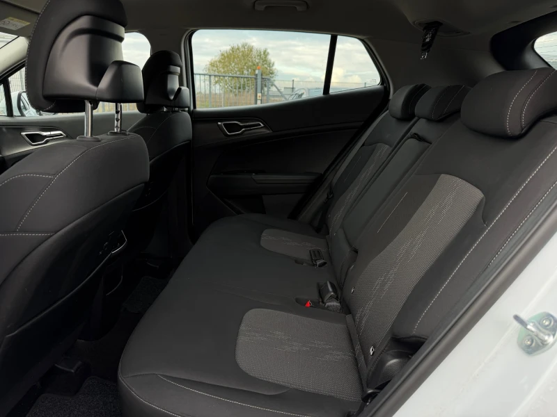 Kia Sportage, снимка 6 - Автомобили и джипове - 52590081