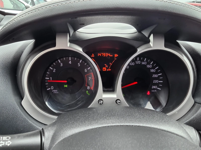 Nissan Juke FACELIFT 1.2i-116 к.с EURO 6b- НАВИГАЦИЯ-ШВЕЙЦАРИЯ, снимка 10 - Автомобили и джипове - 53527358