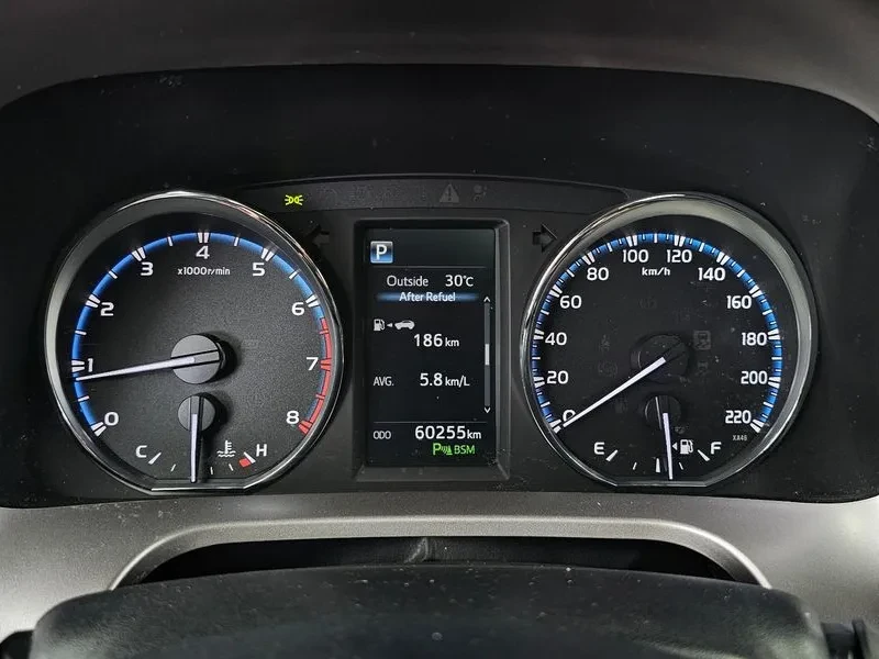 Toyota Rav4 2.5i 2WD - САМО 30% АВАНС, снимка 16 - Автомобили и джипове - 55889348
