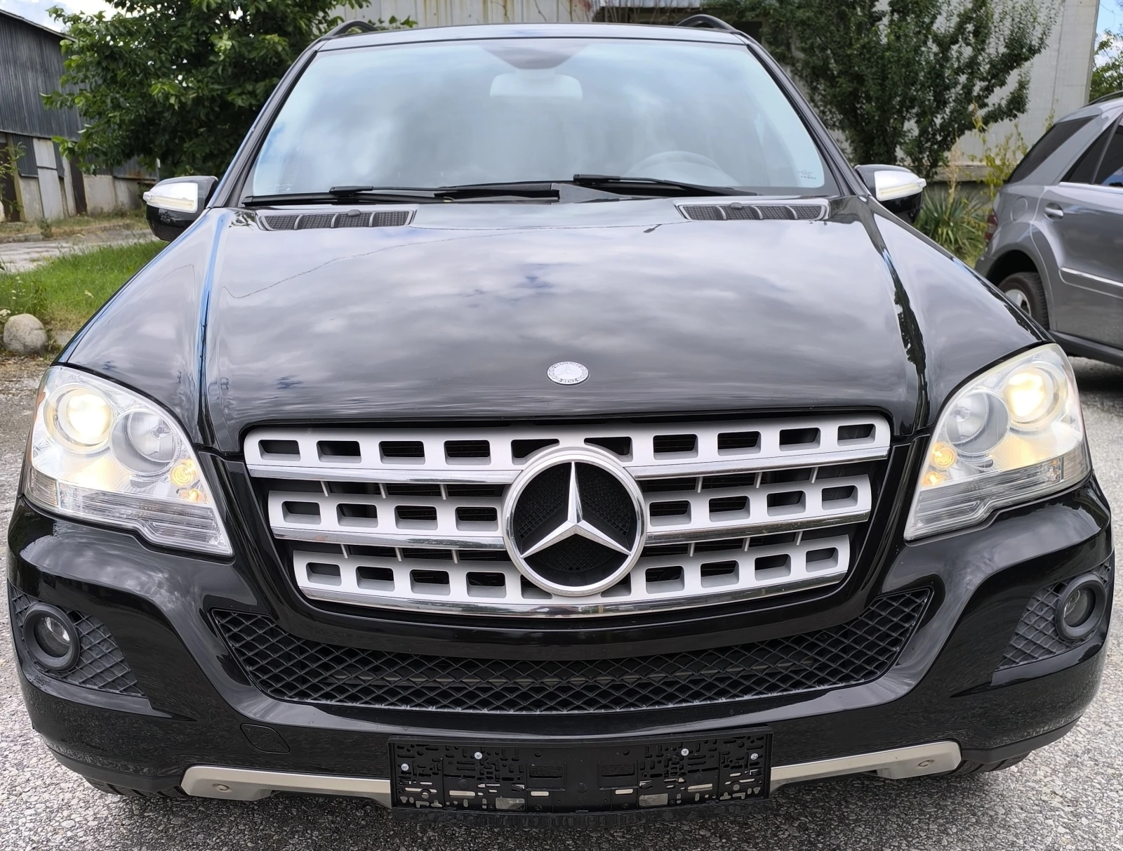 Mercedes-Benz ML 350 3 бр. ЛИЗИНГ. НА ПРУЖИНИ. СТАВА НА ГАЗ, снимка 1