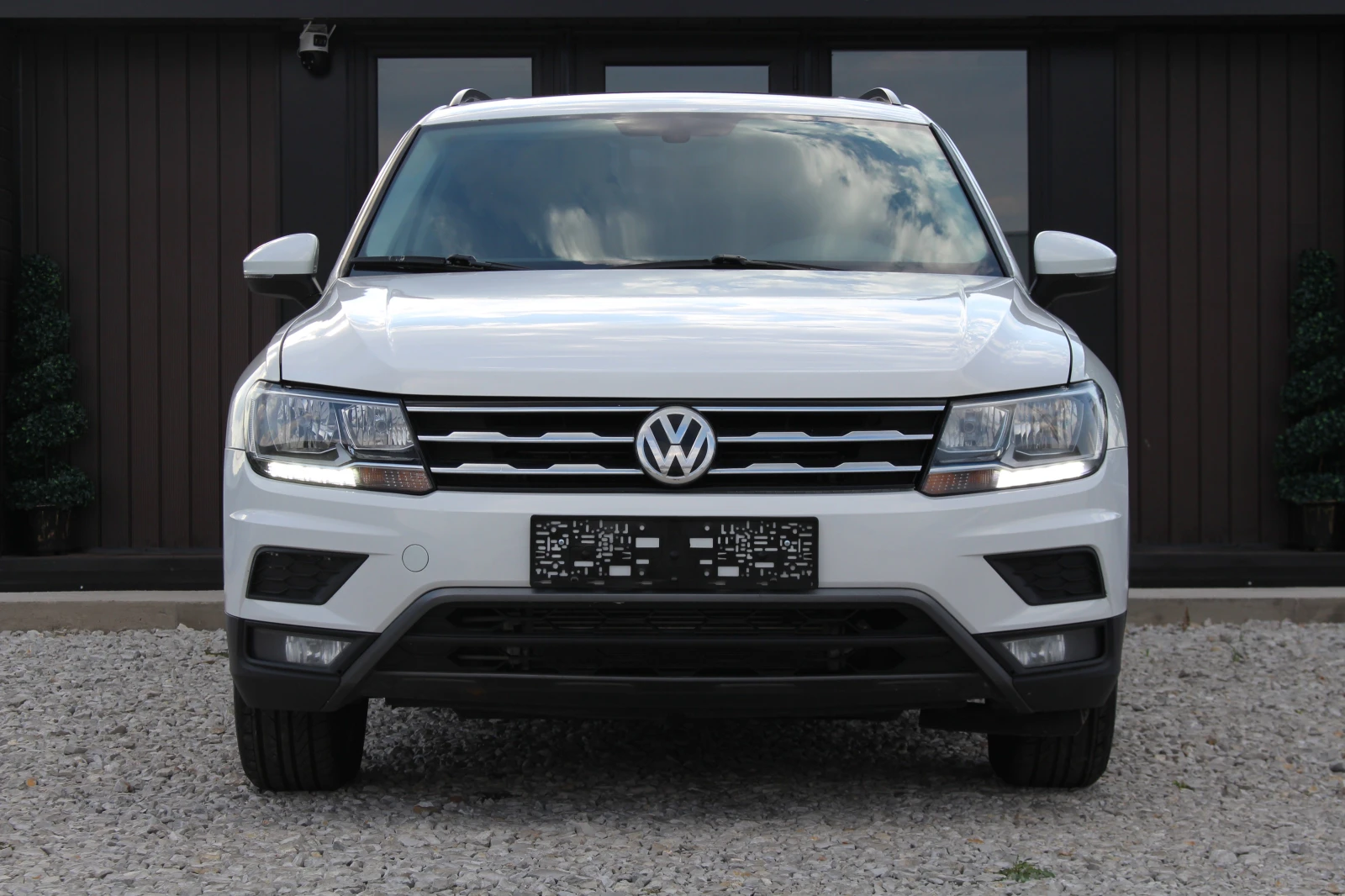 VW Tiguan 2.0TSI* 4-MOTION* LED* ALLSPACE - изображение 2