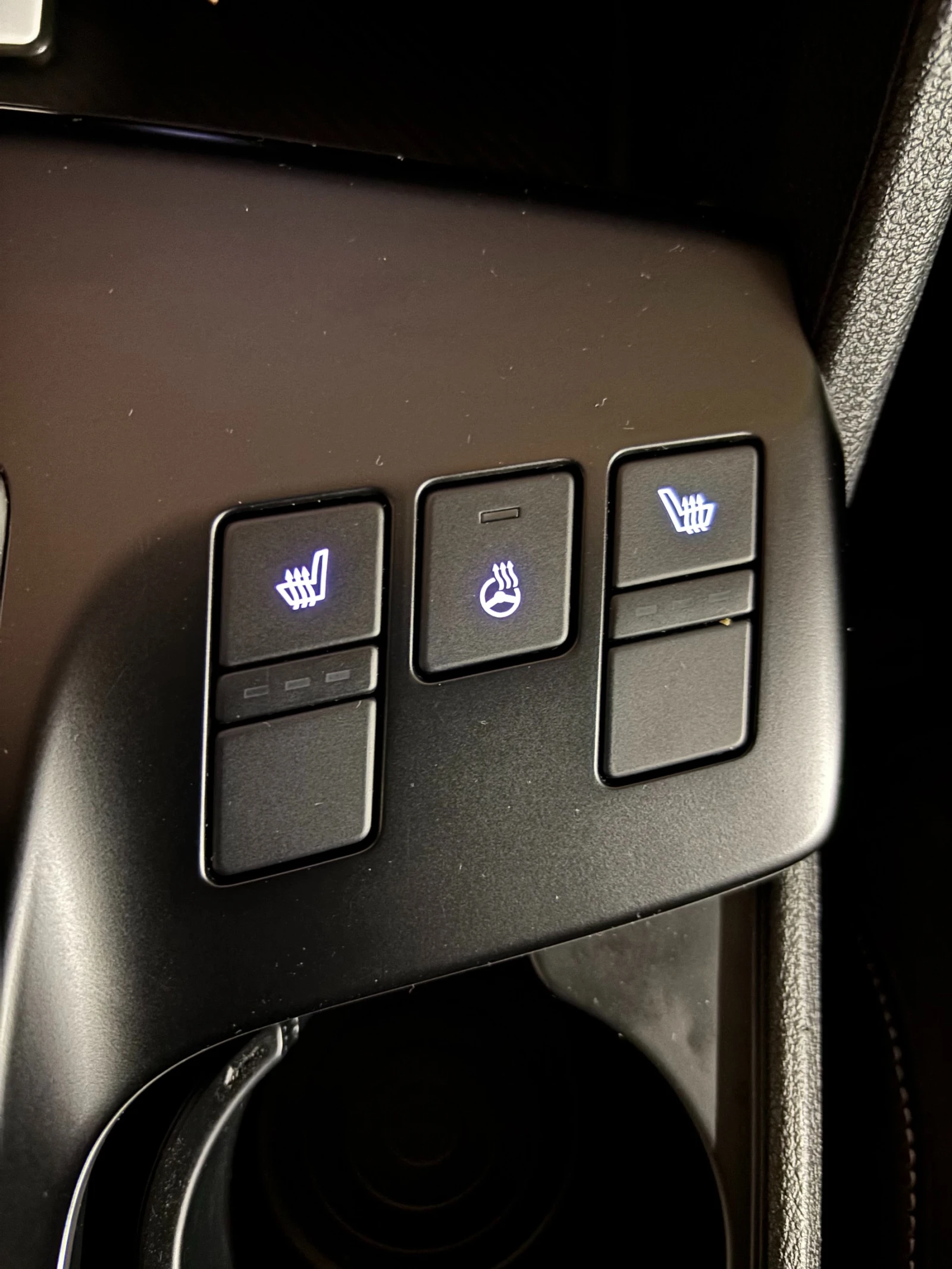 Kia Sportage 1.6 MHEV Aut, снимка 4 - Автомобили и джипове - 53718564