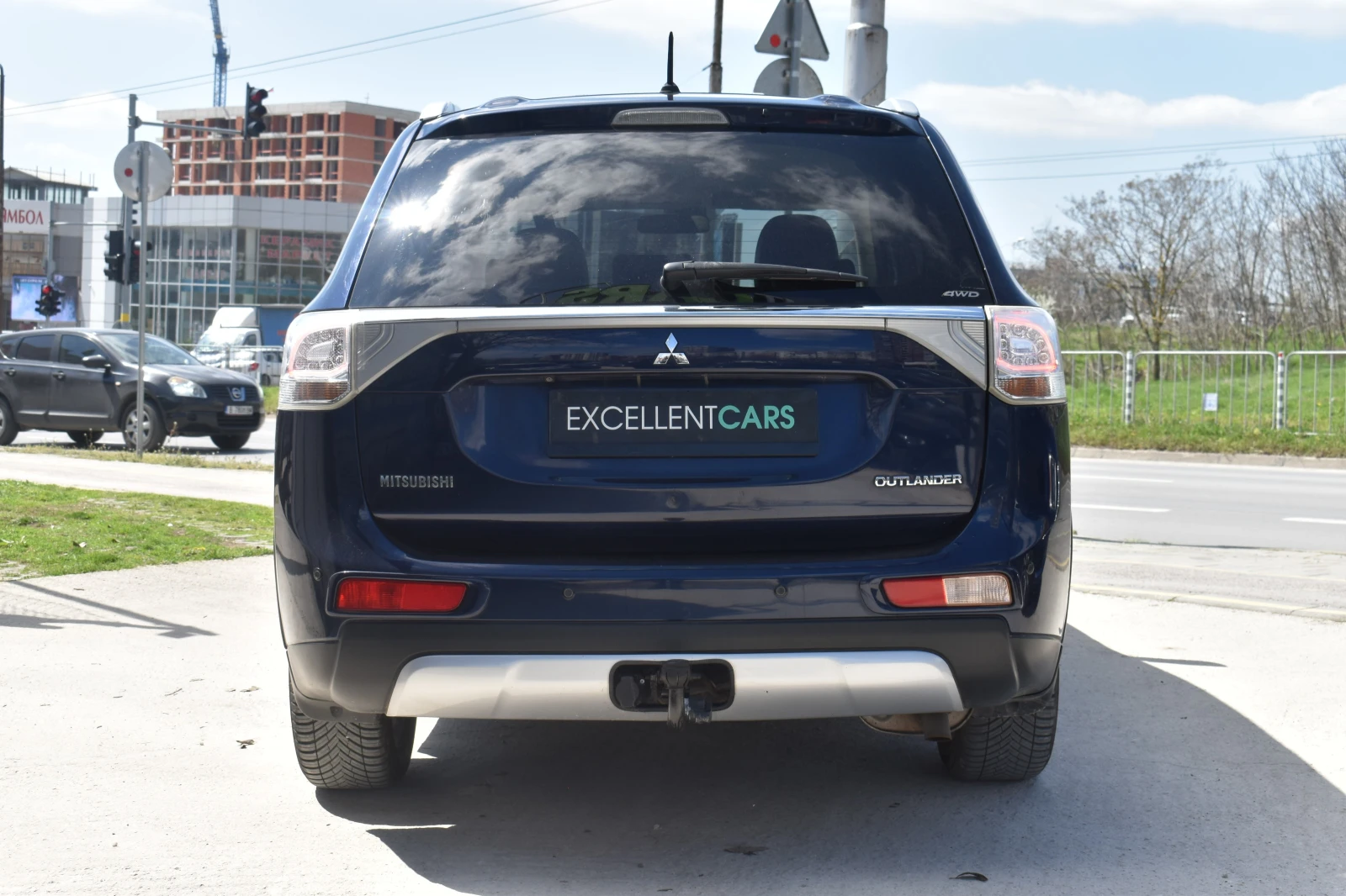 Mitsubishi Outlander 2.2D, снимка 6 - Автомобили и джипове - 54166350