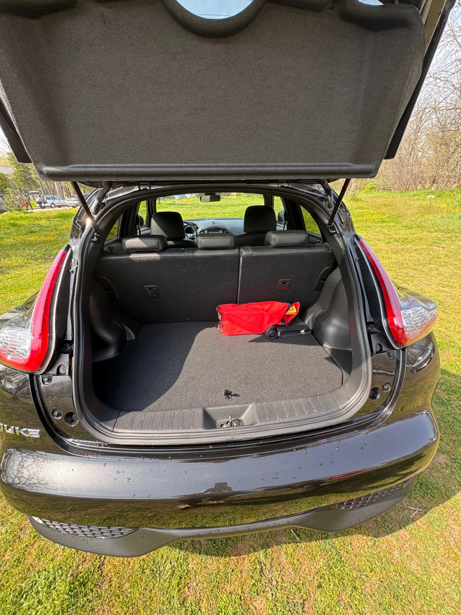 Nissan Juke, снимка 9 - Автомобили и джипове - 54181585