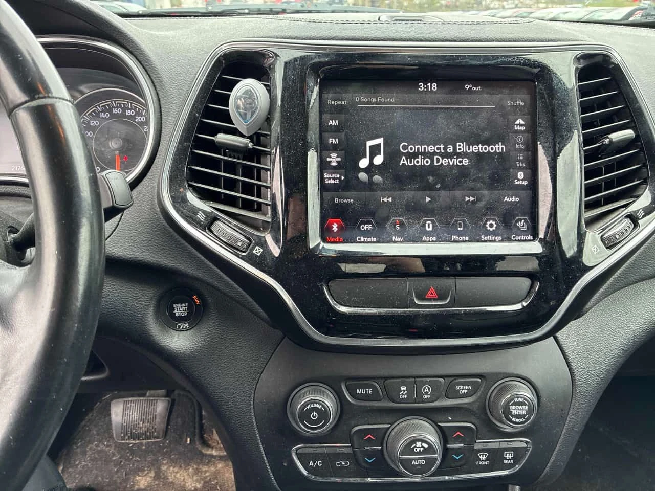 Jeep Cherokee * Limited * NAVI * ПОДГРЕВ * КАМЕРА, снимка 9 - Автомобили и джипове - 54561746