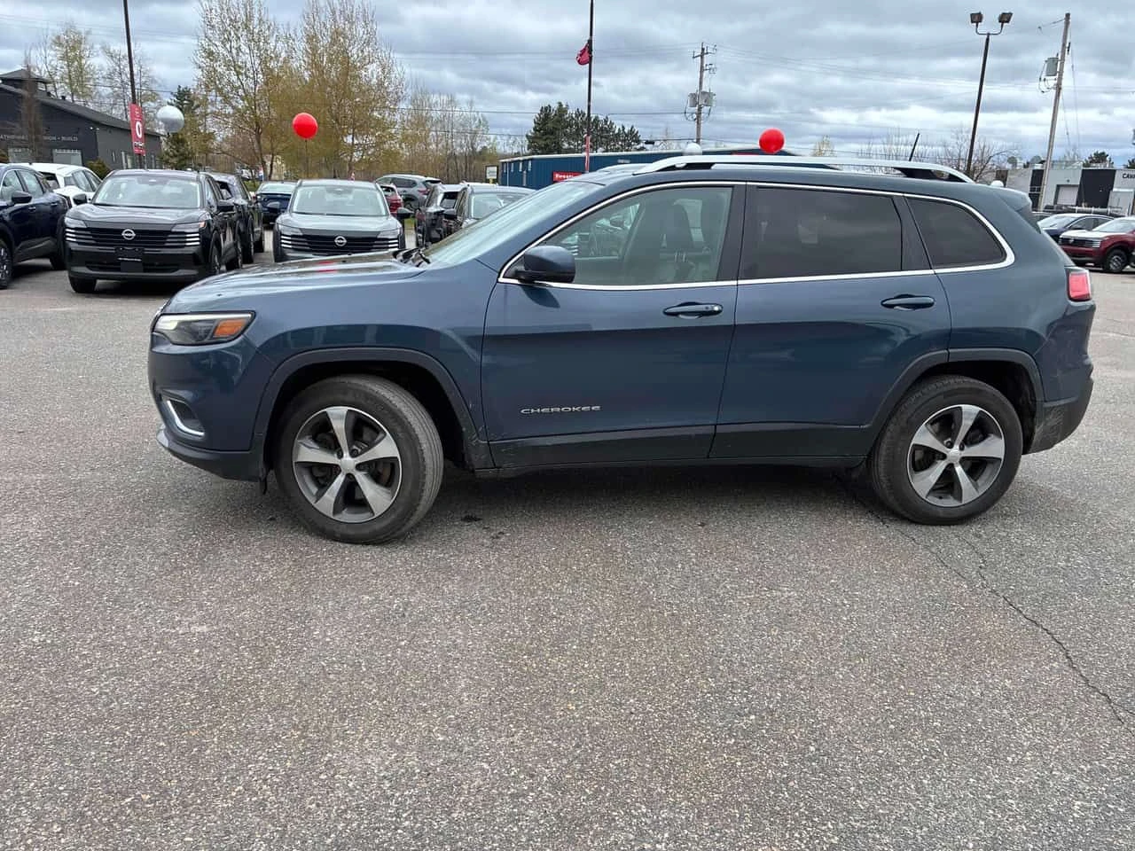 Jeep Cherokee * Limited * NAVI * ПОДГРЕВ * КАМЕРА, снимка 2 - Автомобили и джипове - 54561746
