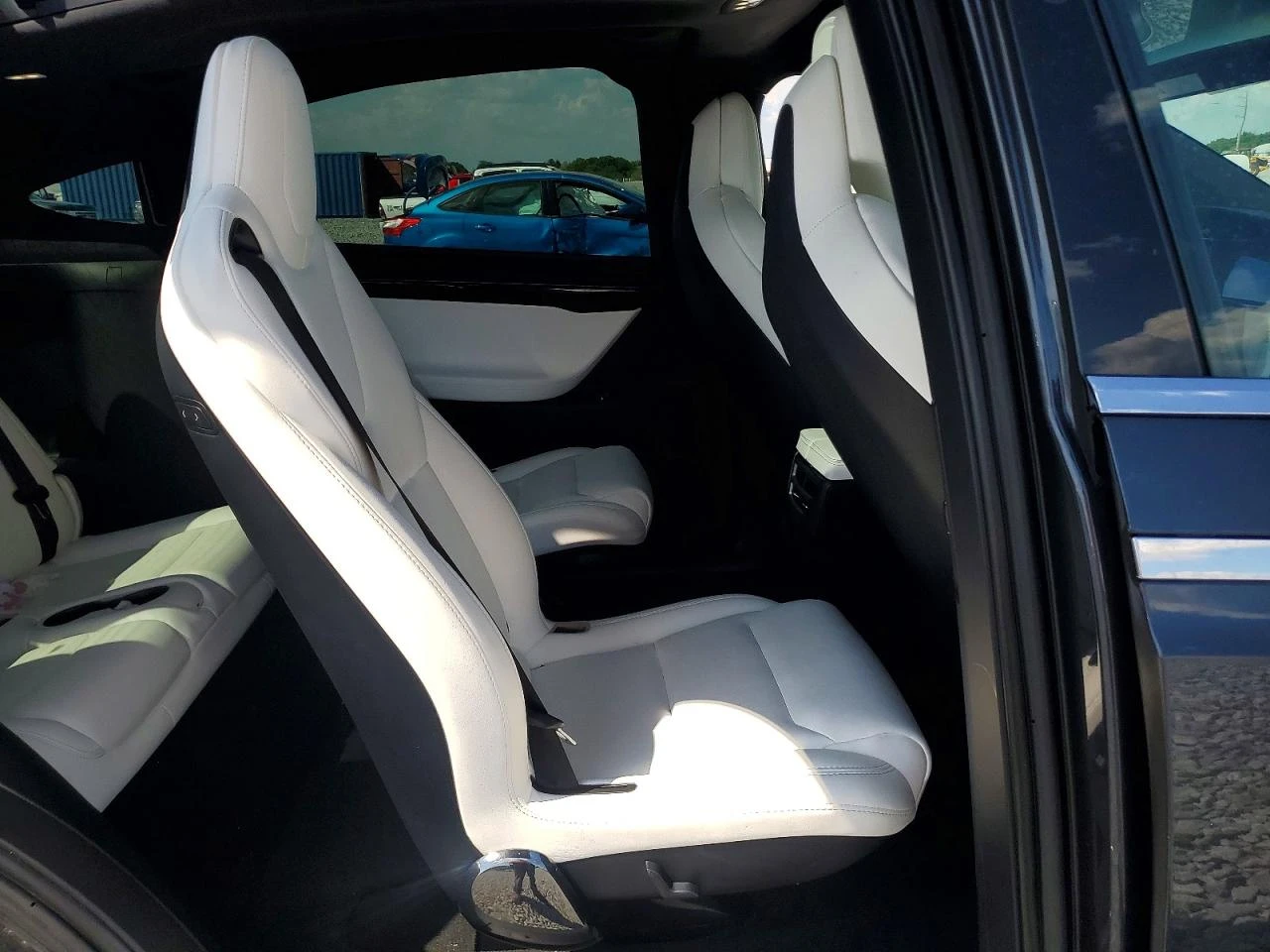 Tesla Model X, снимка 10 - Автомобили и джипове - 54577597