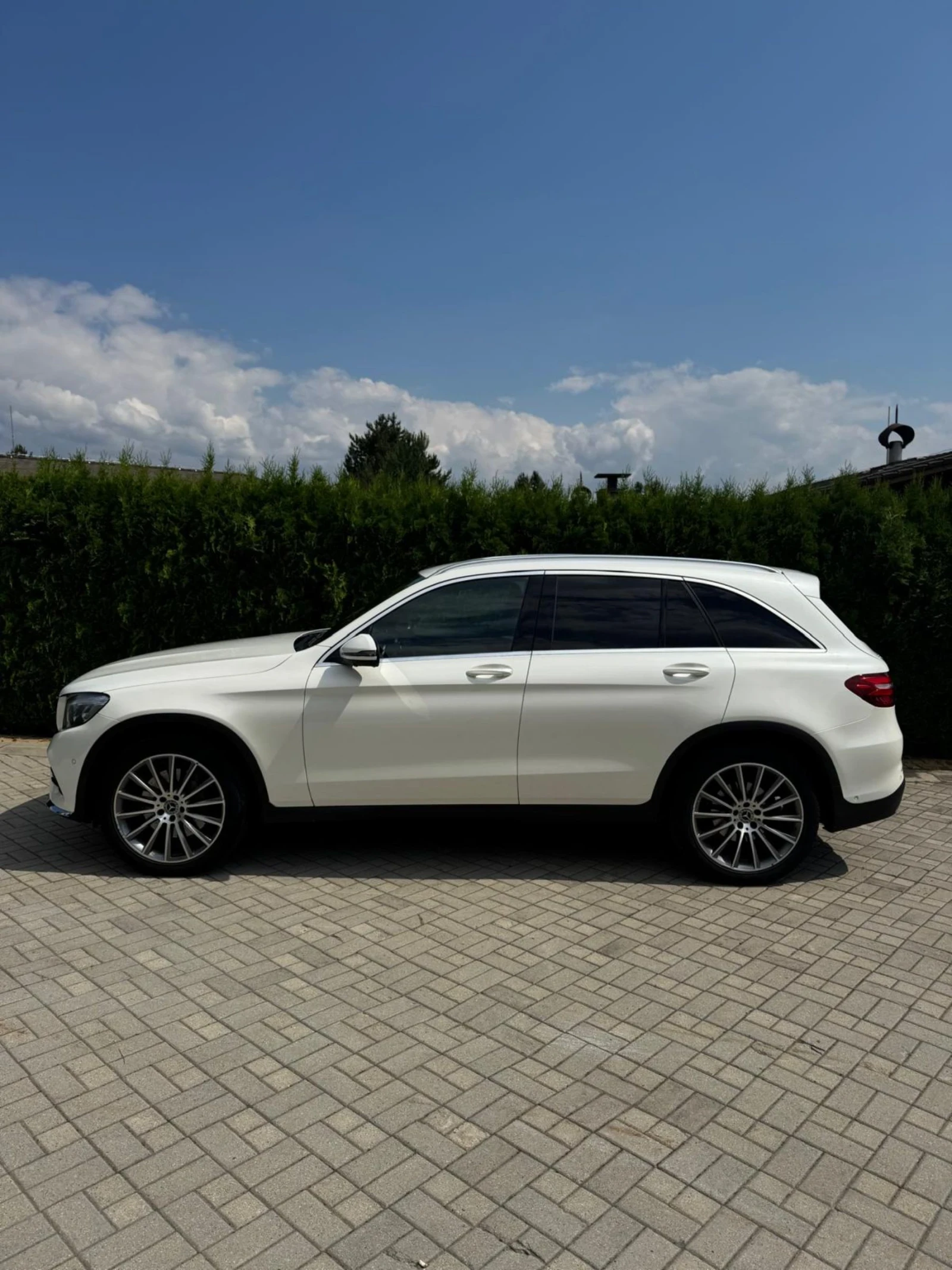 Mercedes-Benz GLC 250 4 MATIK, снимка 3 - Автомобили и джипове - 55170934