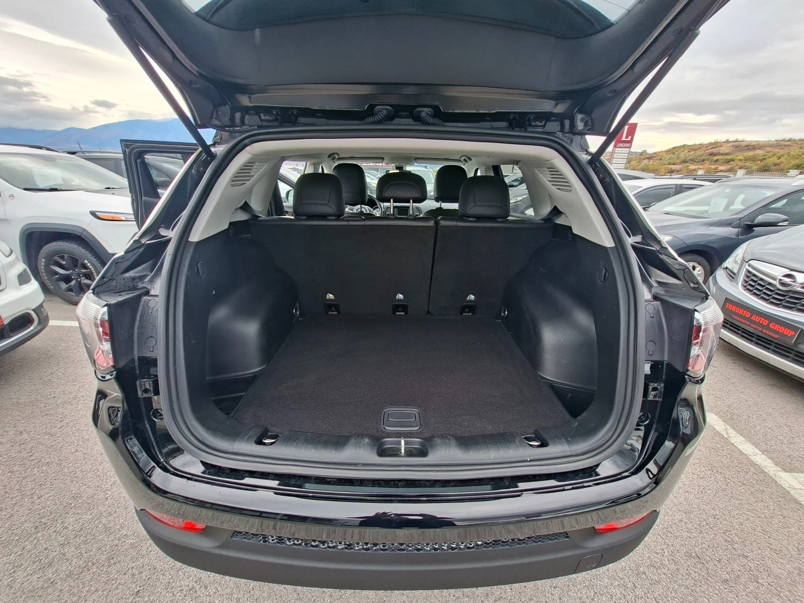 Jeep Compass 4x4 2.4  180hp, снимка 11 - Автомобили и джипове - 56496306