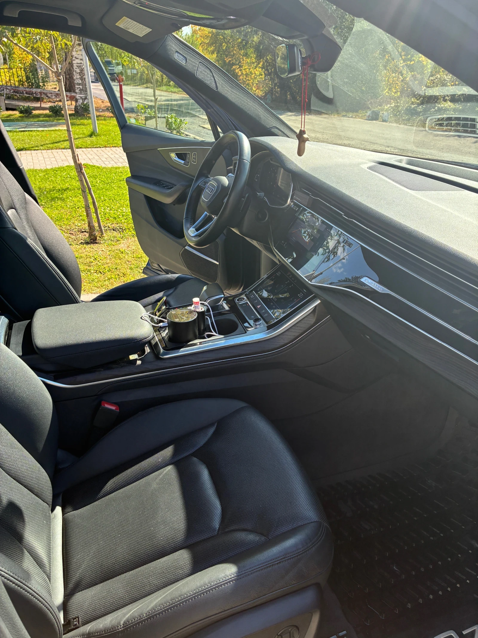 Audi Q7 Premium Plus 3.0 , снимка 15 - Автомобили и джипове - 56532356