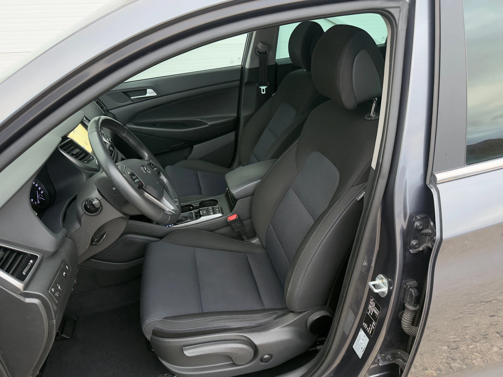 Hyundai Tucson 1.7 CRDI �������/���������/������/�������� ������ | Mobile.bg � ����������� 9