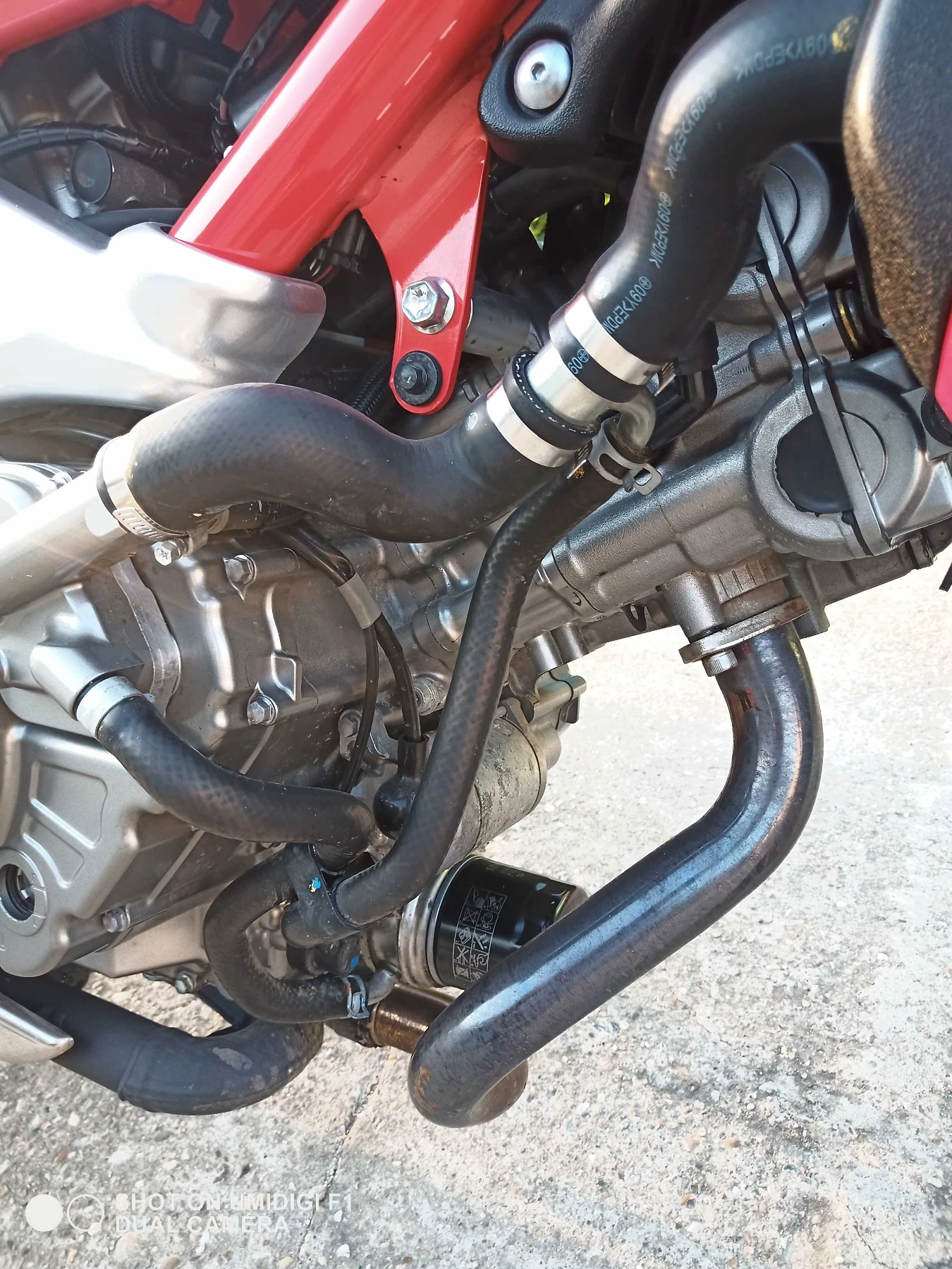 Suzuki Gladius, снимка 8 - Мотоциклети и мототехника - 56426159