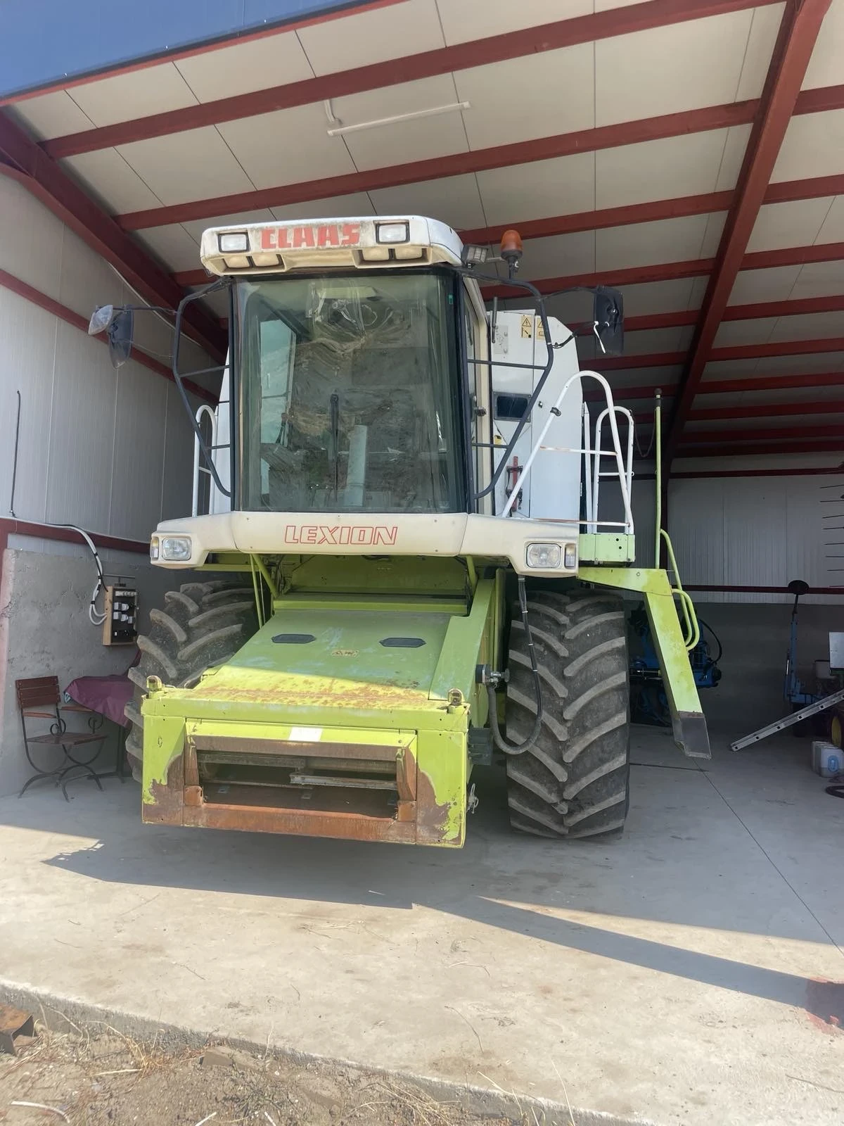 Комбайн Claas Lexicon 430, снимка 2 - Селскостопанска техника - 54681720