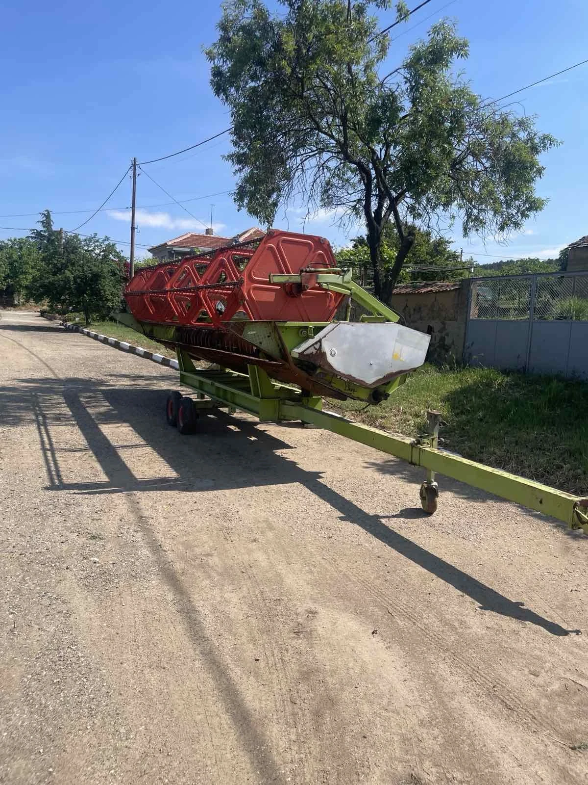 Комбайн Claas Lexicon 430, снимка 5 - Селскостопанска техника - 54681720