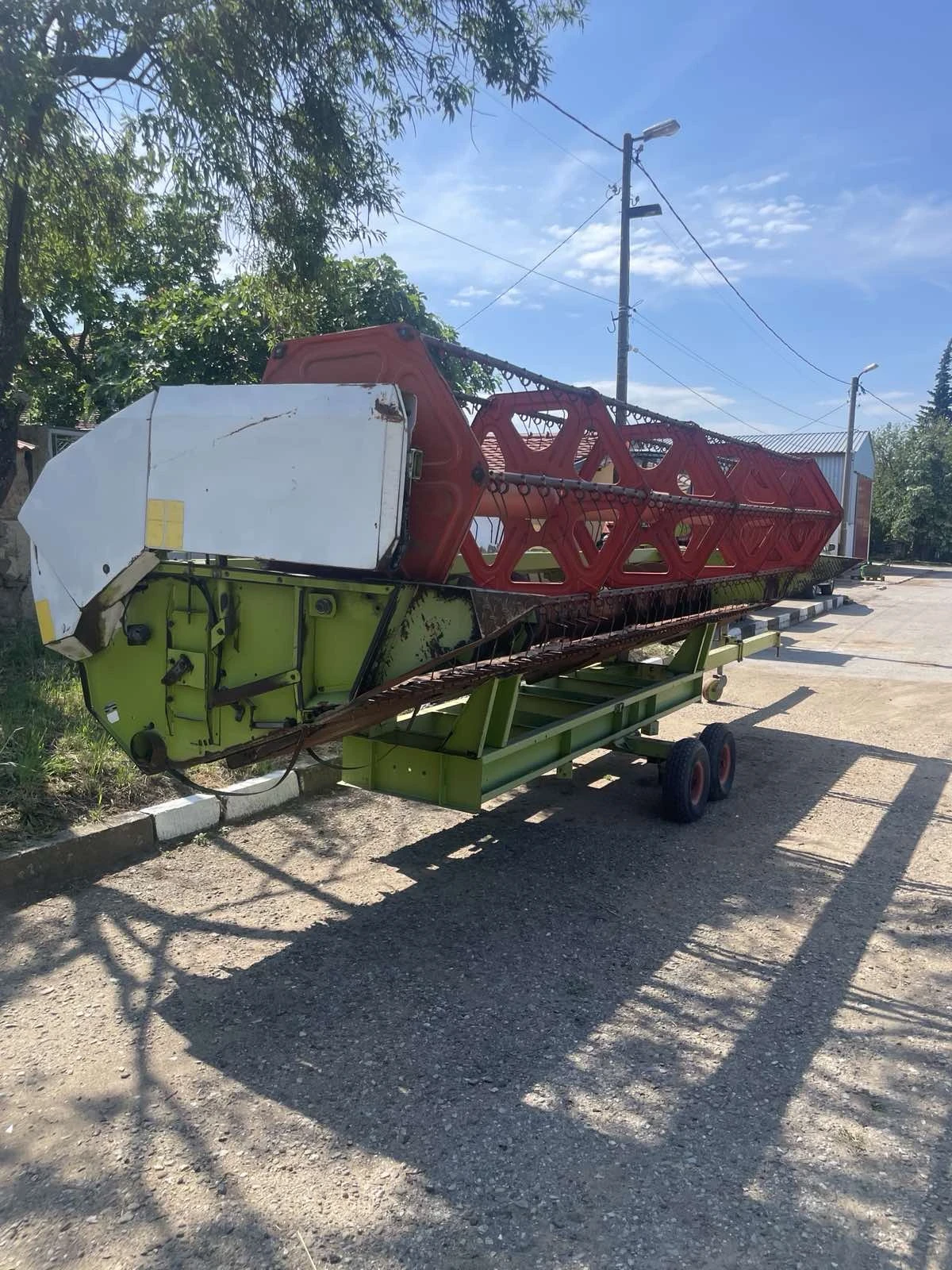 Комбайн Claas Lexicon 430, снимка 6 - Селскостопанска техника - 54681720