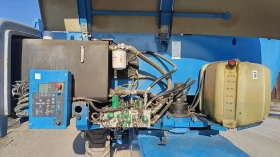 Автовишка Друга марка Genie Z80/60 4x4x4  26 метра , снимка 7