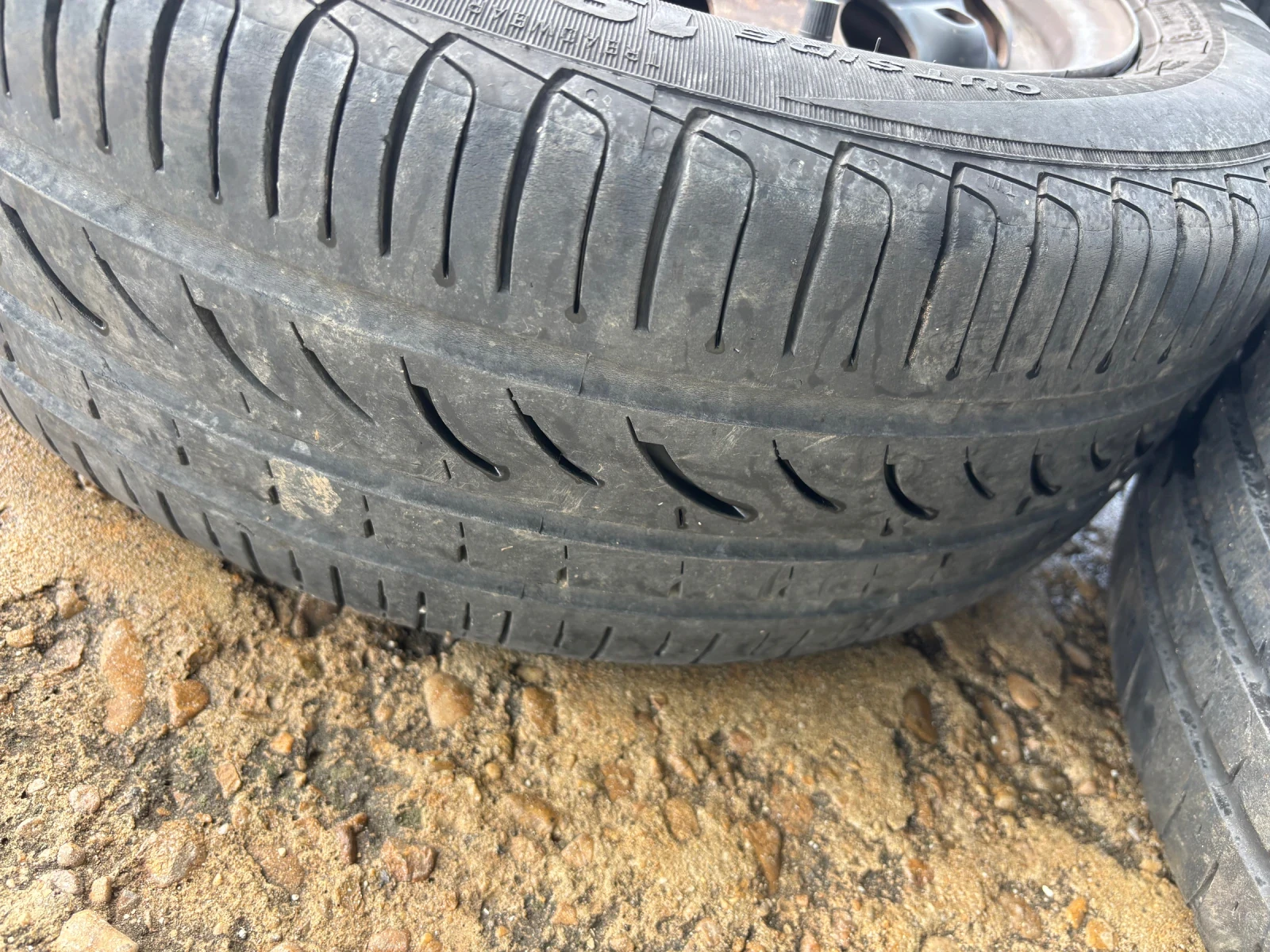Гуми с джанти Maxxis 195/55R15, снимка 9 - Гуми и джанти - 54376526