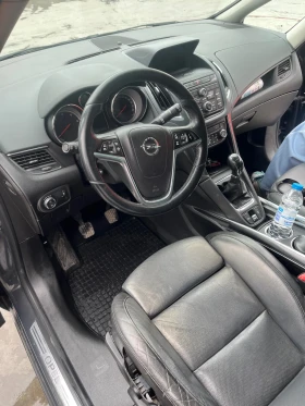 Opel Zafira Tourer, снимка 5