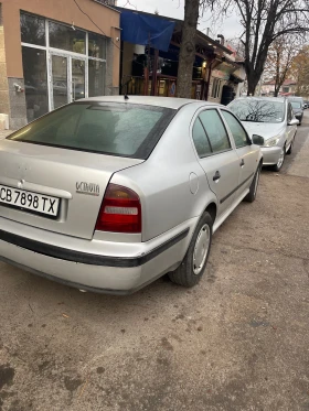 Skoda Octavia 1.6i, снимка 4