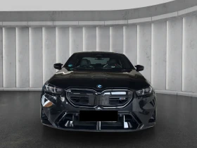 BMW M5 4.4 V8/PLUG-IN/NEW MODEL/B&W/ICONIC GLOW/HEAD UP/  | Mobile.bg    2