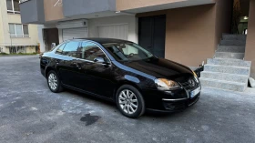 Обява за продажба на VW Jetta 2.0 FSI ~7 500 лв. - изображение 1