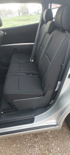 Toyota Corolla verso 2.2 d4d - 6800 лв. / 3476.78 € - 40668278 7