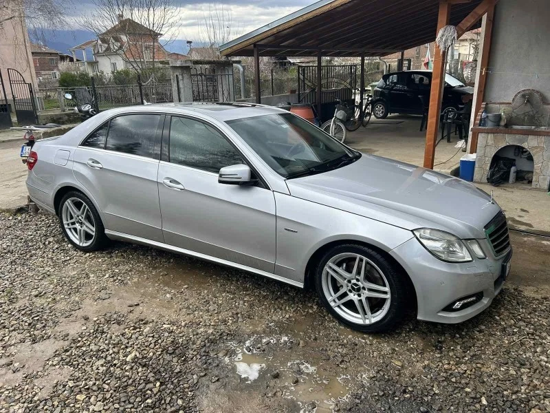 Mercedes-Benz E 350, снимка 1 - Автомобили и джипове - 47297536