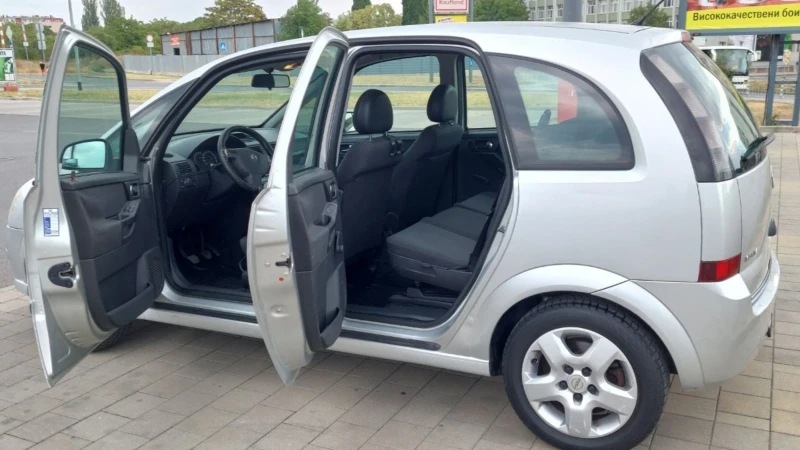 Opel Meriva 1, 4 бензин/метан , снимка 5 - Автомобили и джипове - 47082699