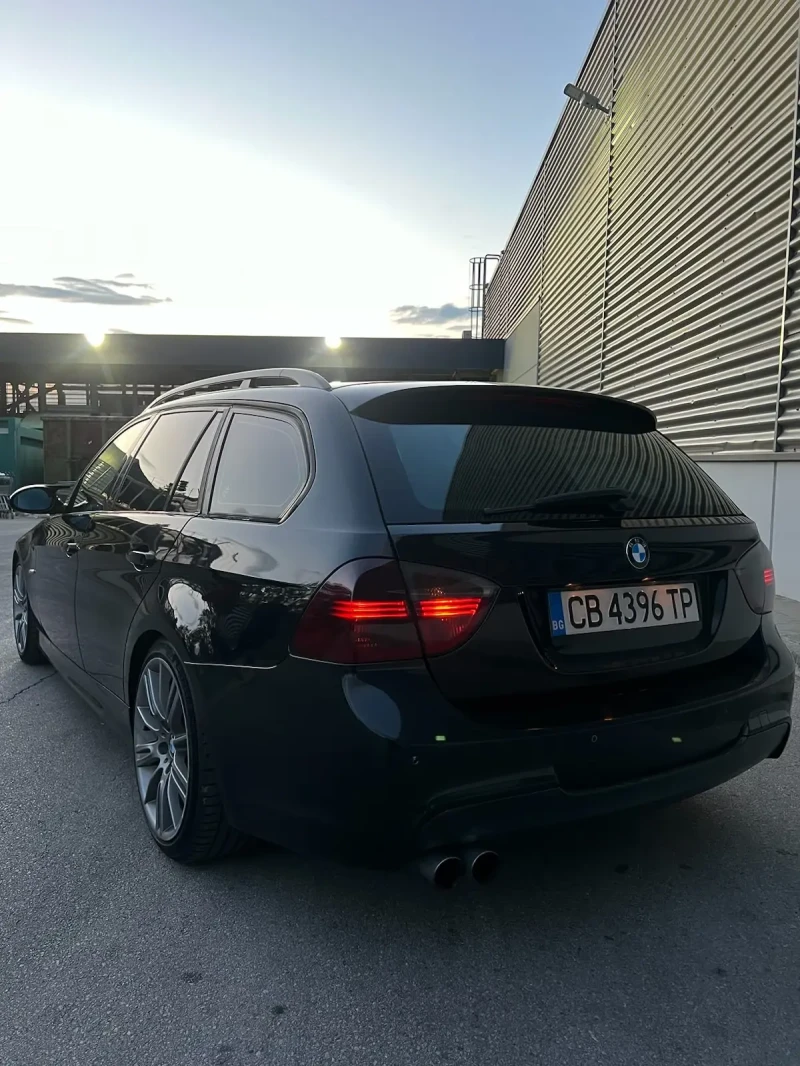 BMW 320 320d M Technic, снимка 9 - Автомобили и джипове - 47275076