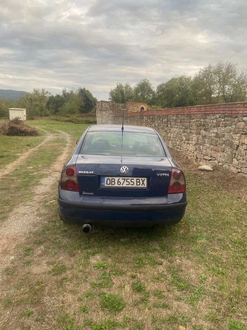 VW Passat 1, 9 tdi, снимка 4 - Автомобили и джипове - 47306558