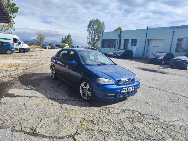 Opel Astra 1.6, снимка 5 - Автомобили и джипове - 47349546