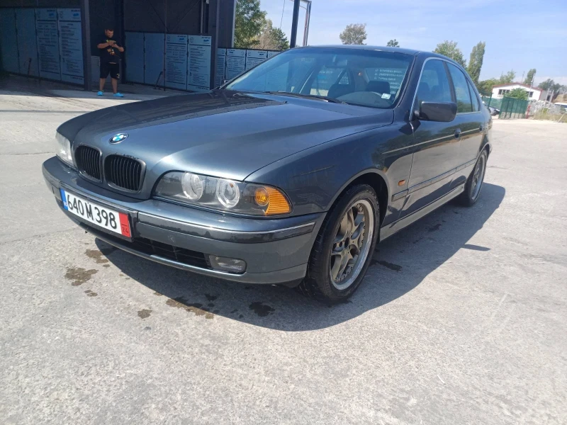 BMW 523, снимка 3 - Автомобили и джипове - 47535561