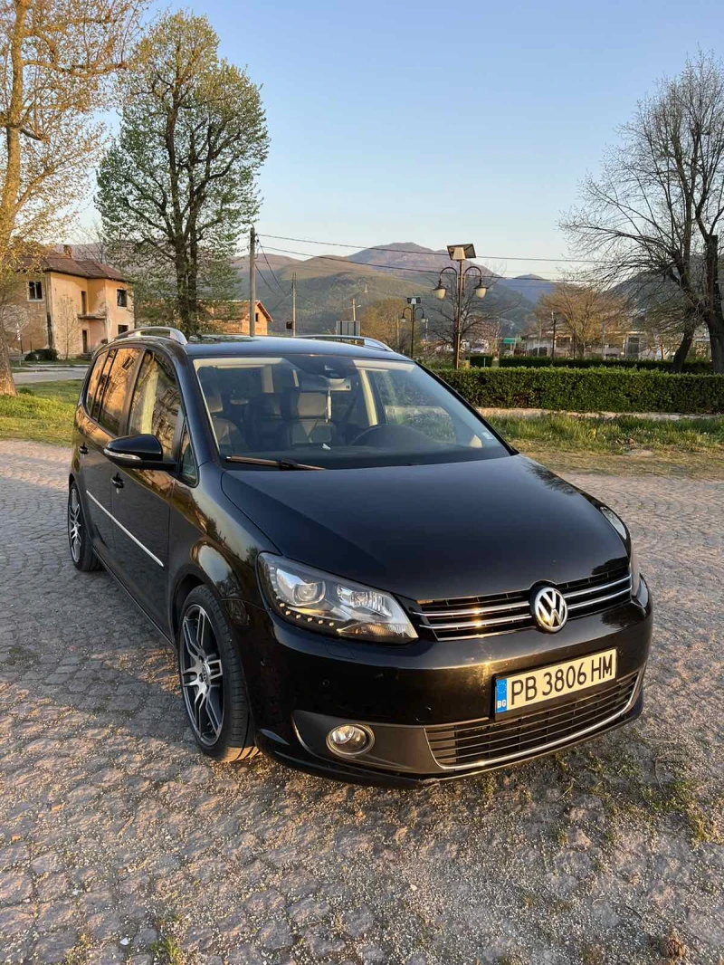 VW Touran, снимка 1 - Автомобили и джипове - 48058365