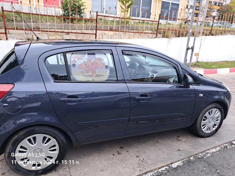 Opel Corsa 1.2 4 цилиндърa, снимка 8 - Автомобили и джипове - 48088666