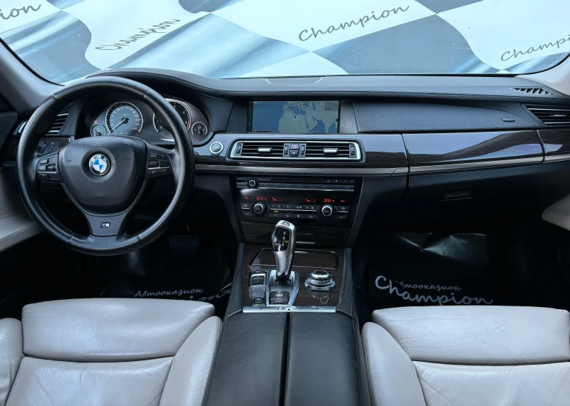 BMW 730 M-Packet , снимка 12 - Автомобили и джипове - 48809642